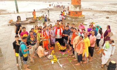 thousands-of-devotees-joined-the-kavad-yatra-amid-heavy-rains-in-bhavnagar