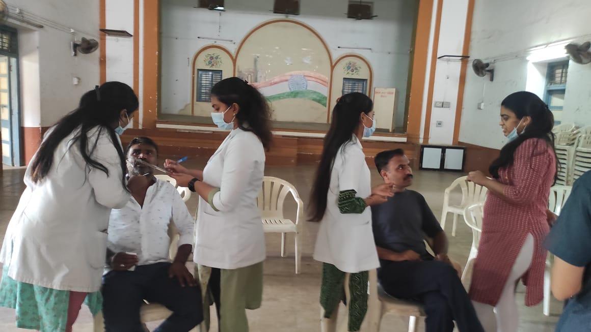 a-free-camp-was-organized-by-the-college-of-dental-science-hospital-at-sihore-town-hall