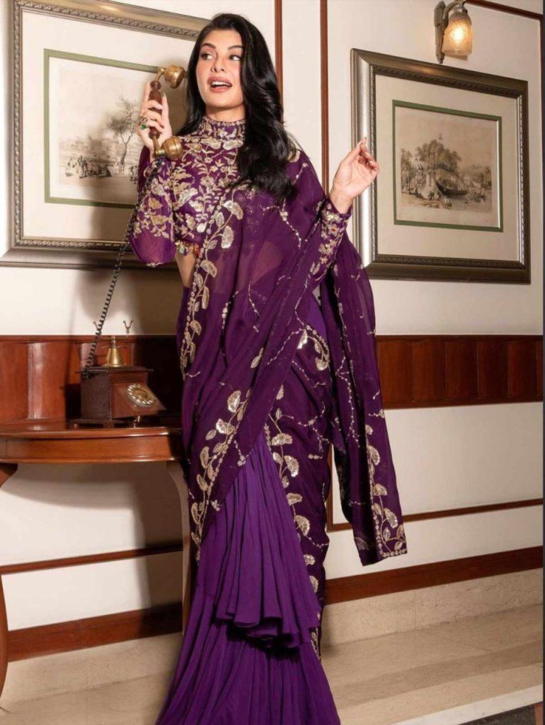 You can also take inspiration from Jacqueline Fernandez's stylish saree look