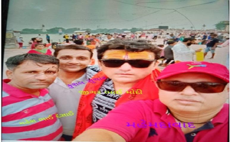 Four youths of Ahmedabad killed while going to Kedarnath Darshan: Car crushed by rocks falling due to landslide
