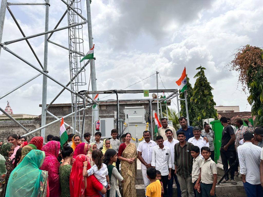 For the first time after independence, Khambha village of Sihore got mobile network