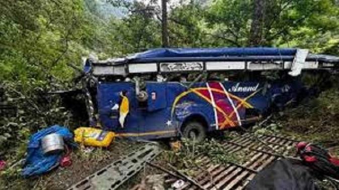 Uttarakhand bus accident: There were pilgrims from Bhavnagar district in the bus, the driver's mistake caused the accident!