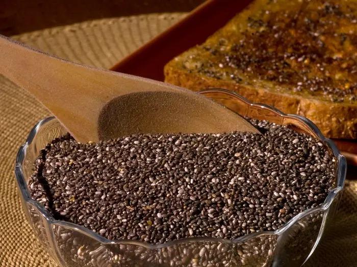 If you want to lose weight, include chia seeds in your diet in these 4 ways
