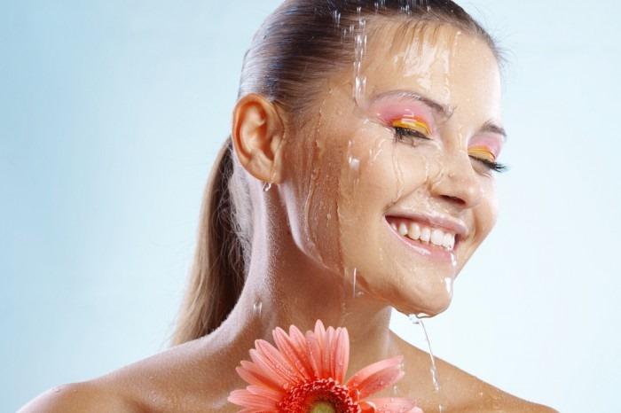 Even if you get wet in the rain, your makeup will not spoil, know the smart monsoon makeup tips