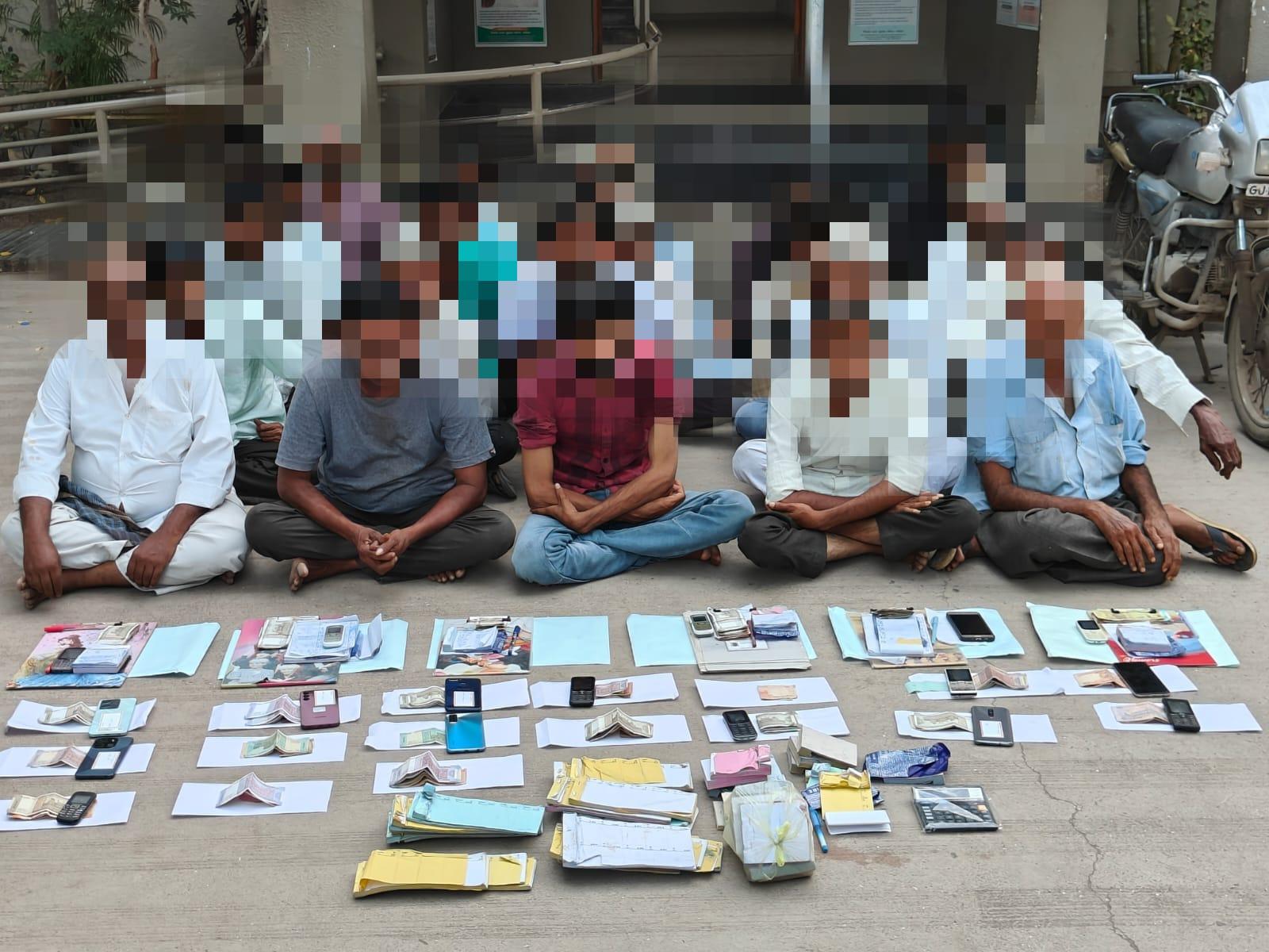 Worli matka gambling caught at two places; 24 accused arrested, three absconding, cash worth Rs 1.79 seized
