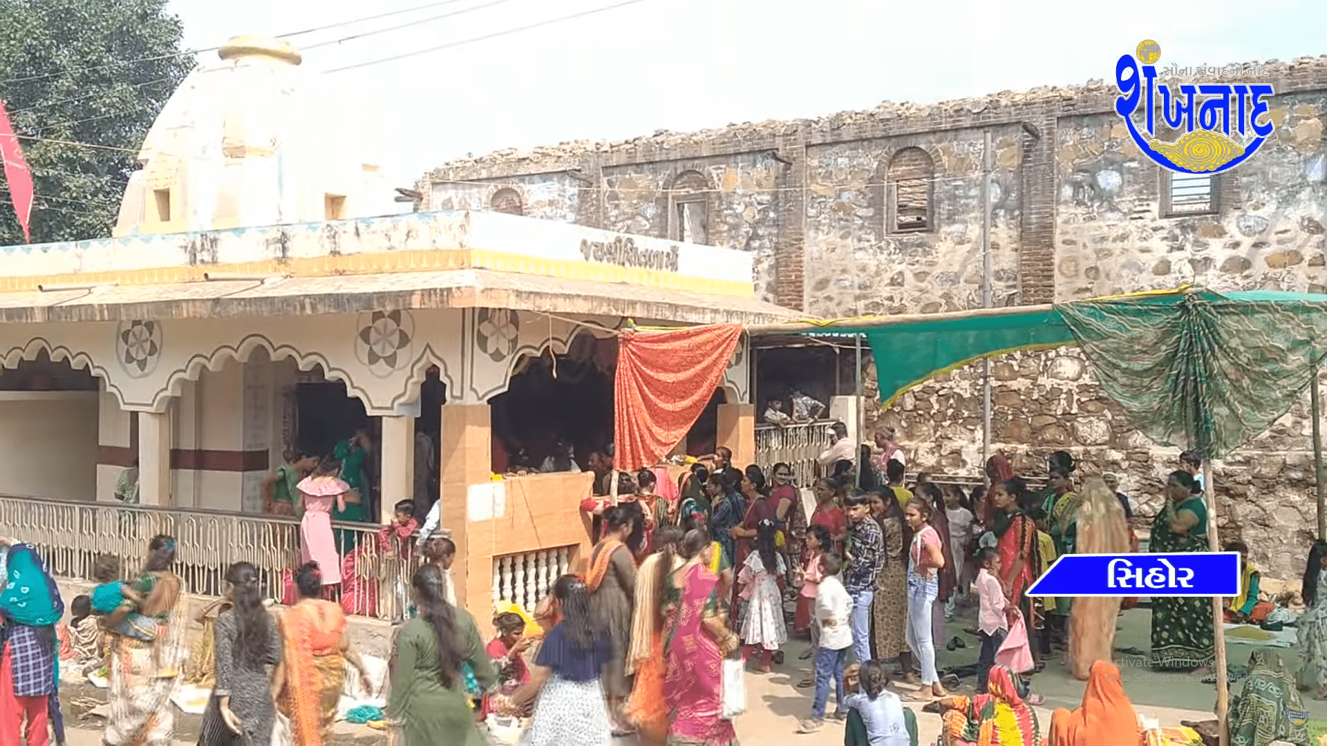 People thronged to Shitla Mataji's temple near Sihore Matileshwar Mahadev Temple.