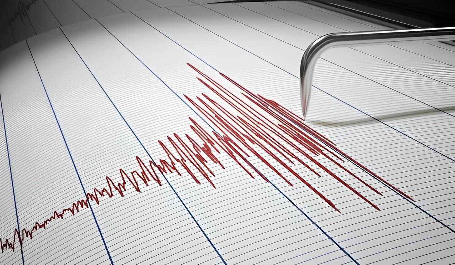 Gujarat's Kutch was rocked by an earthquake measuring 4.5 on the Richter scale