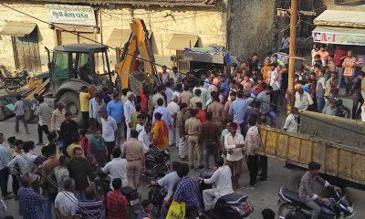 Mega demolition on main roads of Sihore; Relieving Multiple Pressures: Bulldozers turn to pressures that are not voluntarily removed.