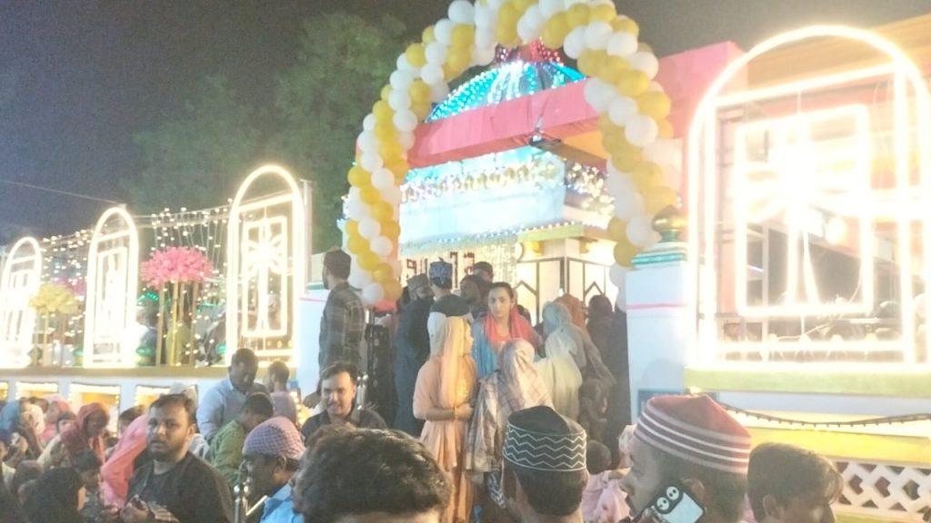 Ursh of Hazrat Roshan Zamir Gharibshah Pir of Sihore celebrated with faith and faith: Lok Mela held in evening with religious programs